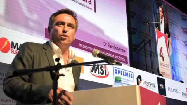 Mestre participó de la Cuarta Jornada de Infraestructura