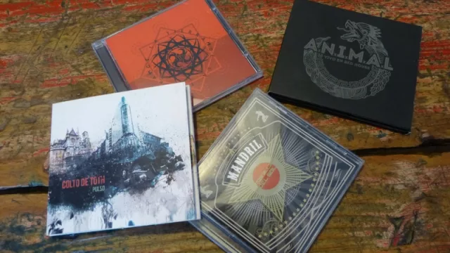 Algunas de las tapas de discos que diseñaron en la agencia.
