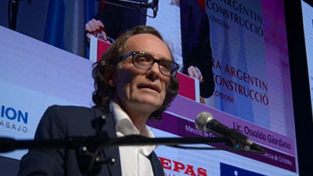 “Si el sistema sigue tan unitario, van a aparecer voces independentistas, como en Cataluña” (Giordano advierte)