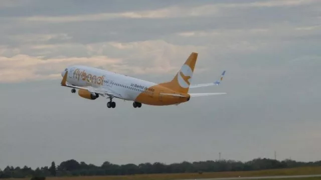 Flybondi, el “patito feo” que quiere ocupar el lugar de Lan: pasará de 5 a 10 aviones en 6 meses