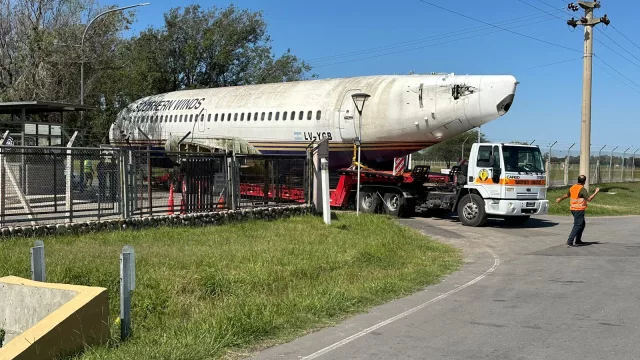 ¿Alguna vez te hospedaste en un avión con jacuzzi? Ahora lo vas a poder hacer (así es el hotel con alas de Oncativo)