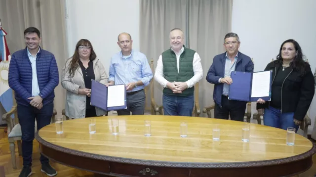 La Coope, Gesta, Megacompra e Issys se suman a una canasta básica de 15 artículos (todo a menos de $ 12.000)