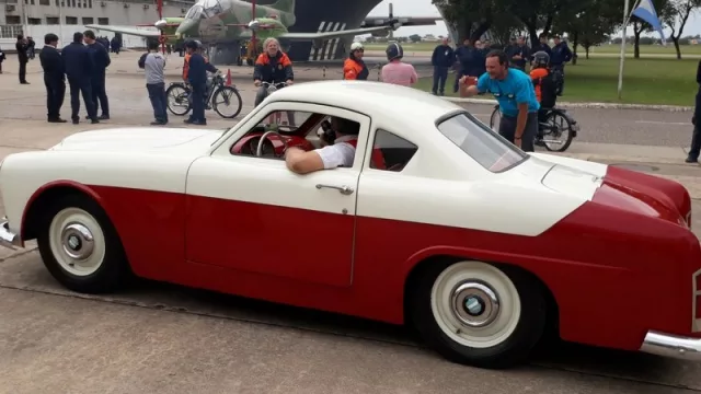 FAdeA: entre el orgullo de haber sido y el dolor de ya no ser (después de 90 años, ¿hay futuro?)