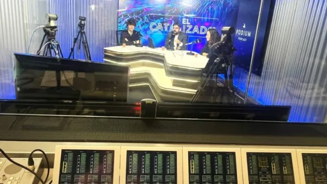 AstraZeneca y Prisa Audio lanzan ‘El Catalizador’ (un nuevo vídeopodcast que explora la innovación en salud digital)