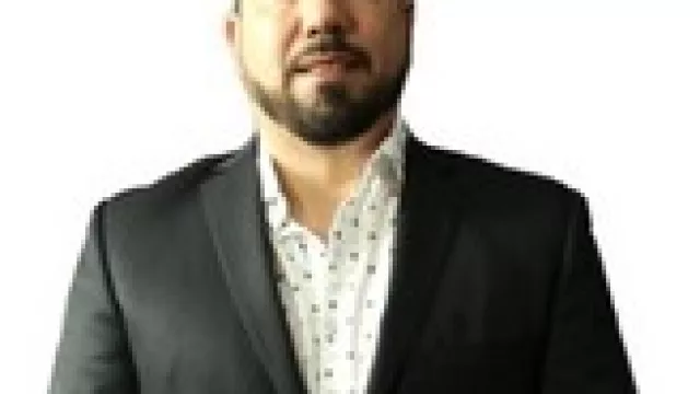 Gauros, diciendo y haciendo