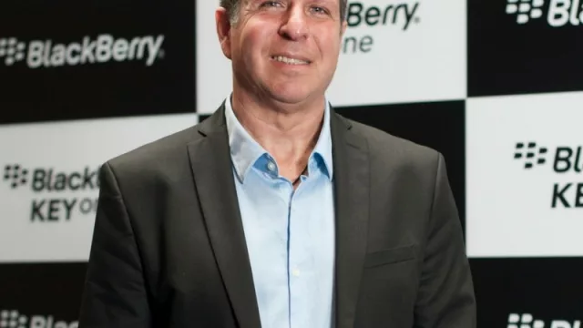 Un viejo campeón vuelve al ring (Luis Kovalsky, director Latinoamérica BlackBerry Mobile)