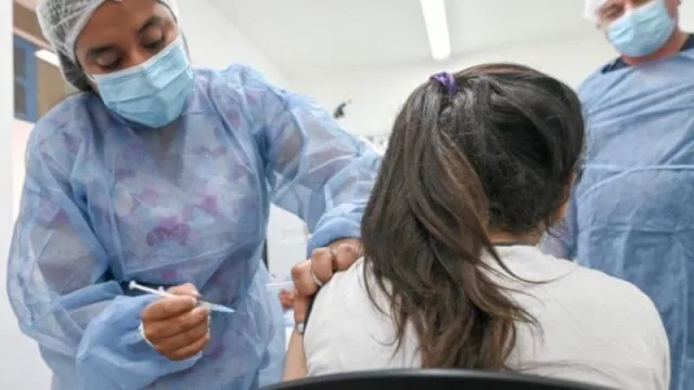 Se amplía la vacunación Covid-19 en dependencias de salud mental