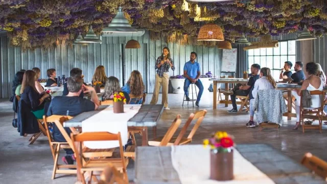 “Conocernos es salud”: el poder transformador del diseño humano (combinando diferentes disciplinas como la astrología, sistema de chakras y kabbalah)