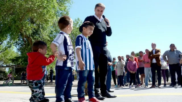 Se inauguró la repavimentación de avenida Malagueño