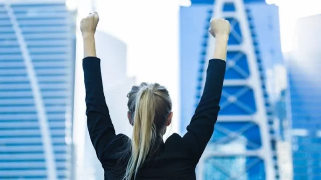 Estar rodeado de competidores puede incrementar la rentabilidad de la empresa