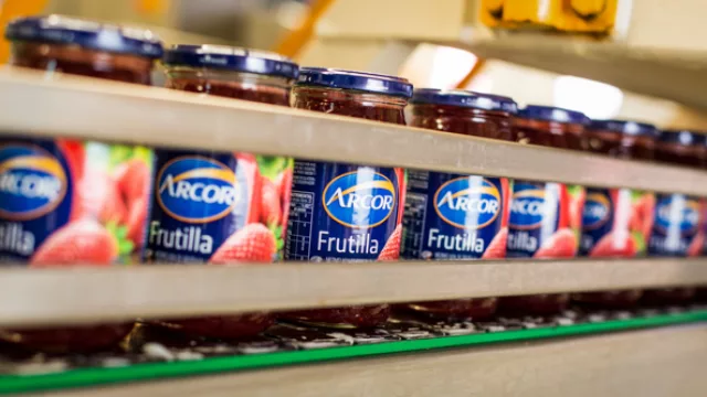 En todo el país la compañía emplea a 14.000 personas.