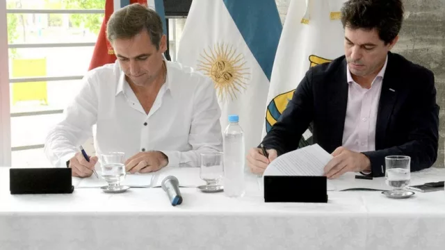 La Municipalidad firmó un convenio con el gobierno Nacional y llega la red domiciliaria de cloacas a Villa El Libertador