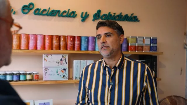 Tesai, más que una tienda de té es un espacio donde la riqueza herbal de Córdoba se convierte en un puente hacia el bienestar y la salud
