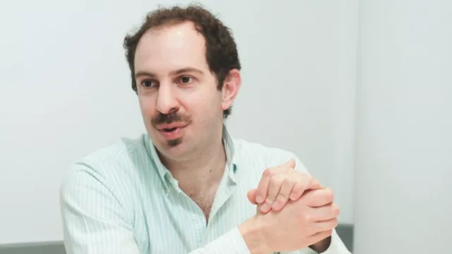 Ayudamos a las empresas a crear comunicaciones digitales a través del email, SMS y push notifications. 