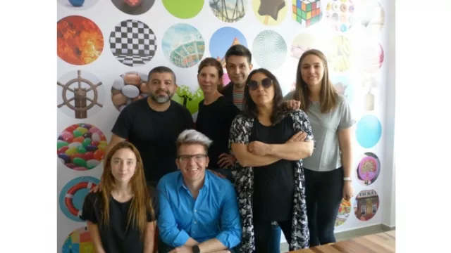 Un día en… Circo (comunicación de gestión)