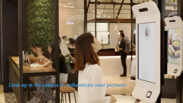 KFC te permite pagar con tu sonrisa