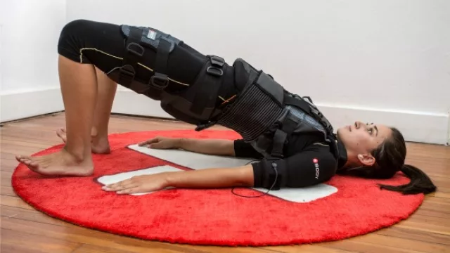 Dice que la gimnasia por electroestimulación no es lo ideal