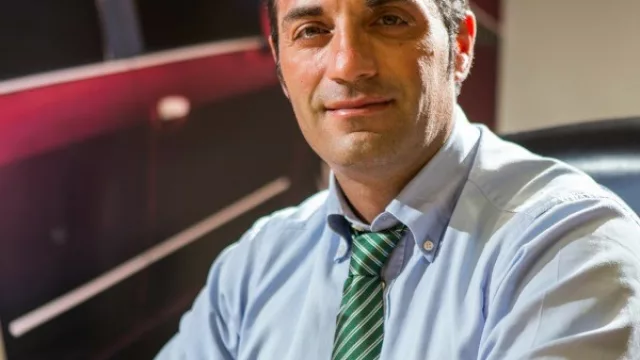 “Fiat está cultivando un nuevo tipo de profesional en la planta de Ferreyra” (X6S, un modelo con 200 robots en la línea)