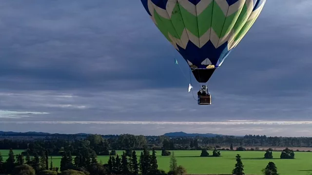 No es Cappadocia, es Alta Gracia: ahora podés volar en globo aerostático (cuánto sale la experiencia)