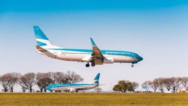Dicho y hecho: Aerolíneas Argentinas ya tiene fecha (y horarios) para sus vuelos de Córdoba a Río de Janeiro y a Punta Cana