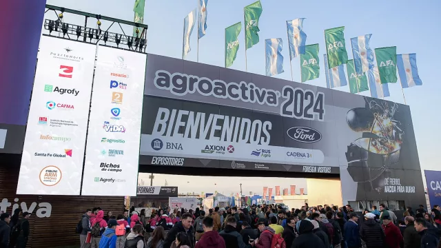 Agroactiva recibió este jueves al Presidente, Gobernadores e Intendentes (la fuerza de la agroindustria reunida en 60 hectáreas)