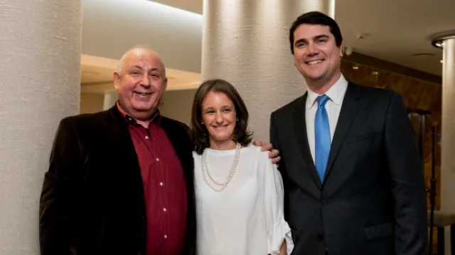 Nanon Sahade, Presidente, María Sahade, directora del Hotel y Federico Ricotini, gerente del Hotel.