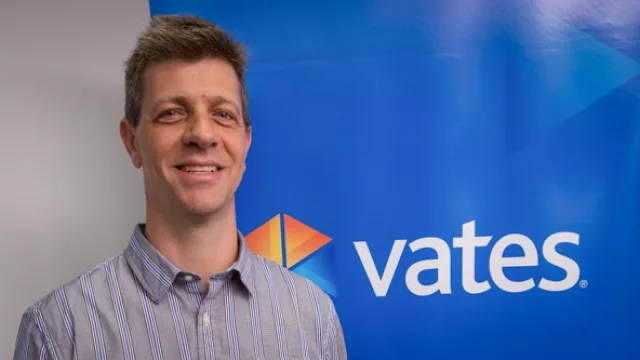 “Terminaremos el año creciendo arriba del 50% en facturación”  (Bernardo Barra - Gerente Comercial)