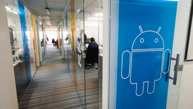 En el 9no piso también funcionan oficinas de la compañía.