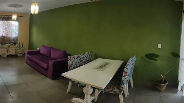 Llegó la Casa Cubos a Alta Gracia (60 metros cuadrados destinados a turistas y mamás ocupadas)