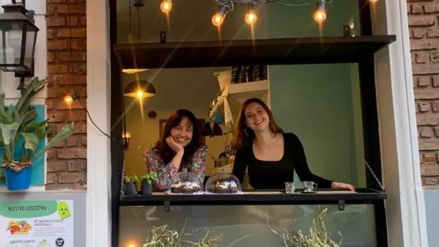 Kitchen Bio Bar (el emprendimiento que nació en una cocina de 15m2) que es furor entre los amantes de la alimentación saludable y el medio ambiente