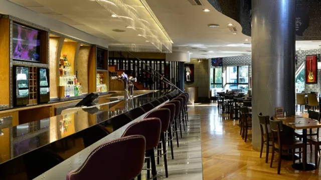 Confirman que Hard Rock Café llega a Córdoba y desembarca en el Paseo del Jockey 