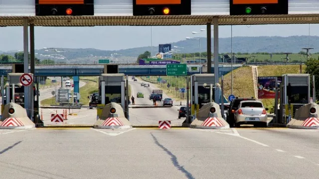 A Caminos de las Sierras le llega la hora de la modernización (¿hasta cuándo gente cobrando peajes?)