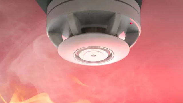 La seguridad ante todo: normativas y costo de detectores de incendio y humo (una inversión necesaria)