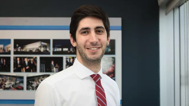 “El mercado cambió y nos obliga a realizar acciones agresivas” (Bruno Canzutti - Gerente de Marketing)