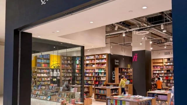 ¿Cómo se lee Quade en inglés? La librería cordobesa desembarcó en Miami (ofrece una amplia variedad de libros bilingües)