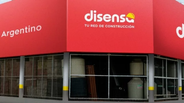 Cambio de marca y modelo: se va Red Minetti, llega Disensa (200 corralones con un plus)
