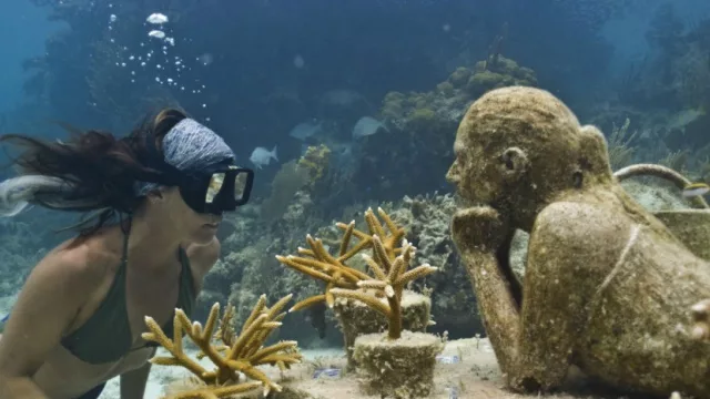 Cancún tiene un museo bajo el agua (así se hizo, así se visita)