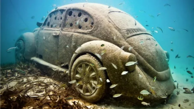 Volkswagen Beetle, obras de Jason De Caires Taylor.