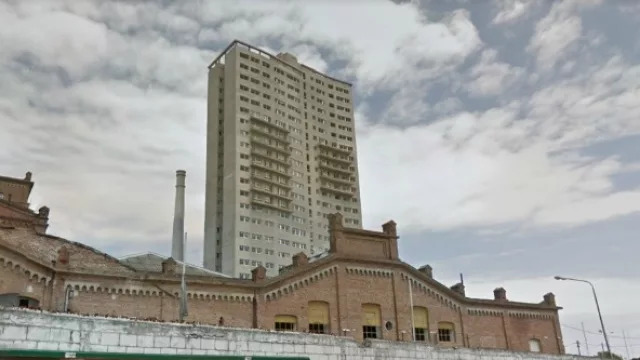 Opina sobre el reclamo contra los desarrollistas de Antigua Cervecería