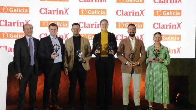 Ganadores de premios a las 4 categorías y Trayectoria