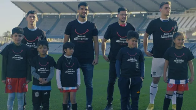 En el mes de las infancias el fútbol de Córdoba se une para ganarle al rival más difícil: ¡Unidos contra el hambre!