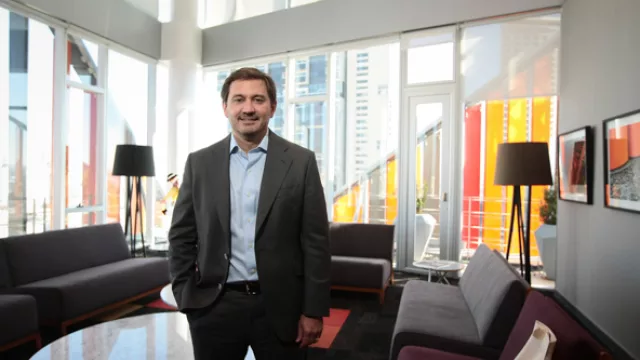 “Siempre seremos una empresa de servicio pero cada vez más digital” (Asrin y la evolución de Naranja)