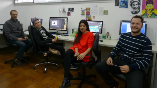 (De izq a der) Charly, Santi diseñador, Lucía Vocos creatividad y Emiliano Mili Paladino