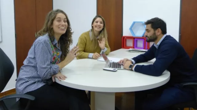 Somos un equipo chico pero muchos en las reuniones con los clientes