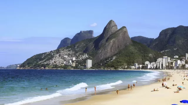 De Córdoba a las playas de Brasil: Aerolíneas Argentinas tendrá 4 frecuencias semanales a Río, 3 a Floripa y 1 a Salvador de Bahía