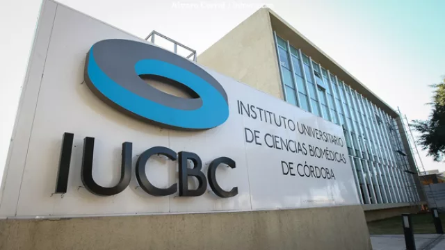 En el Instituto Universitario de Ciencias Biomédicas de Córdoba ingresan algo más de 50 alumnos por año.