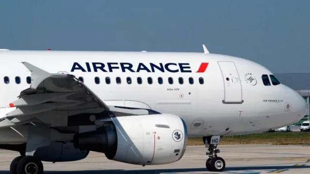 Air France, a través de la app Mind, ofrece en sus vuelos sesiones de meditación para niños y adultos