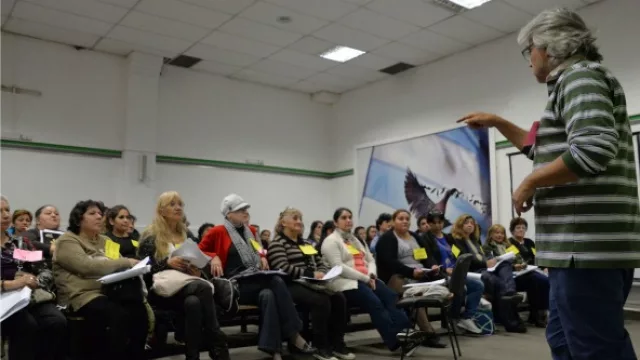 Emprendedores de la ciudad se capacitan y adquieren herramientas