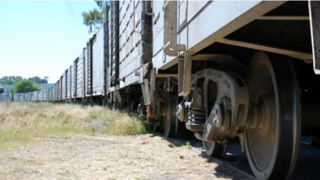 Unirán Vaca Muerta con Bahía Blanca con sistema ferroviario