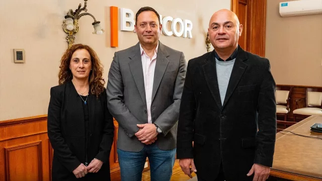 Bancor impulsa la modernización de Mina Clavero con una inversión clave en infraestructura vial